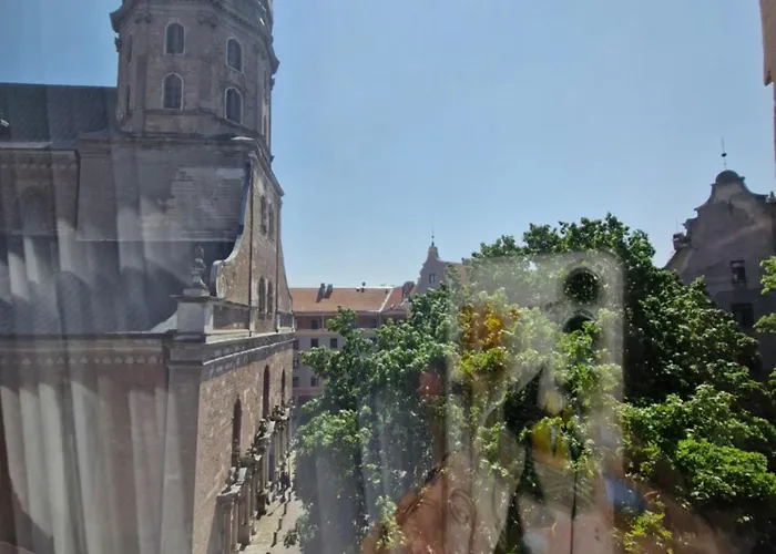 Old Next To St Peters Church Appartement *