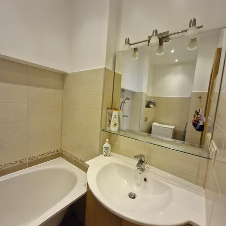 Apartmán Old Next To St Peters Church